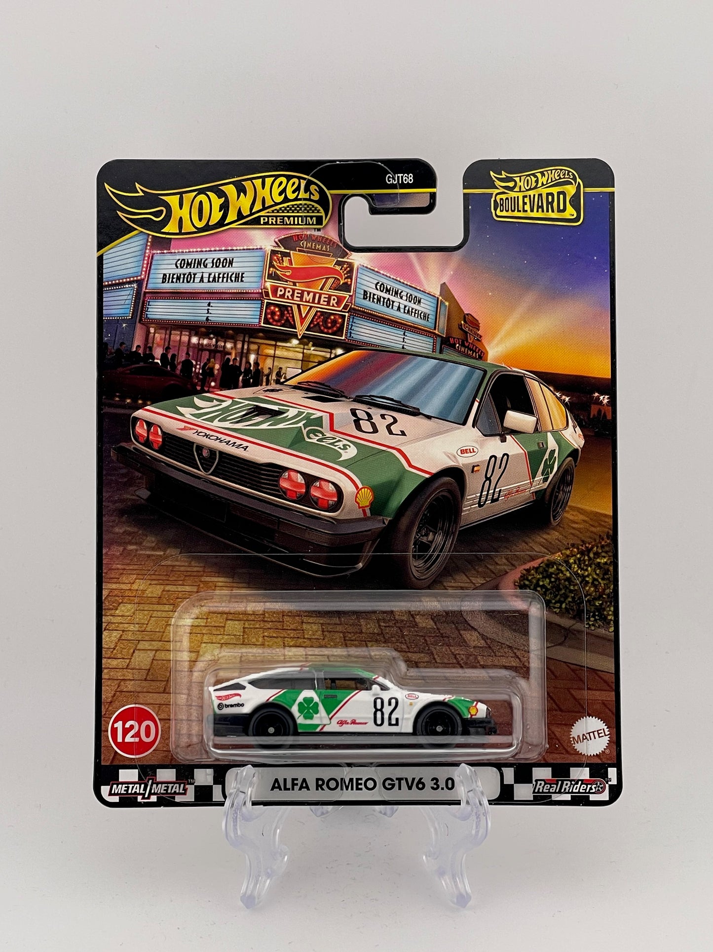 Hot Wheels Premium Boulevard #120 Alfa Romeo GTV6 3.0
