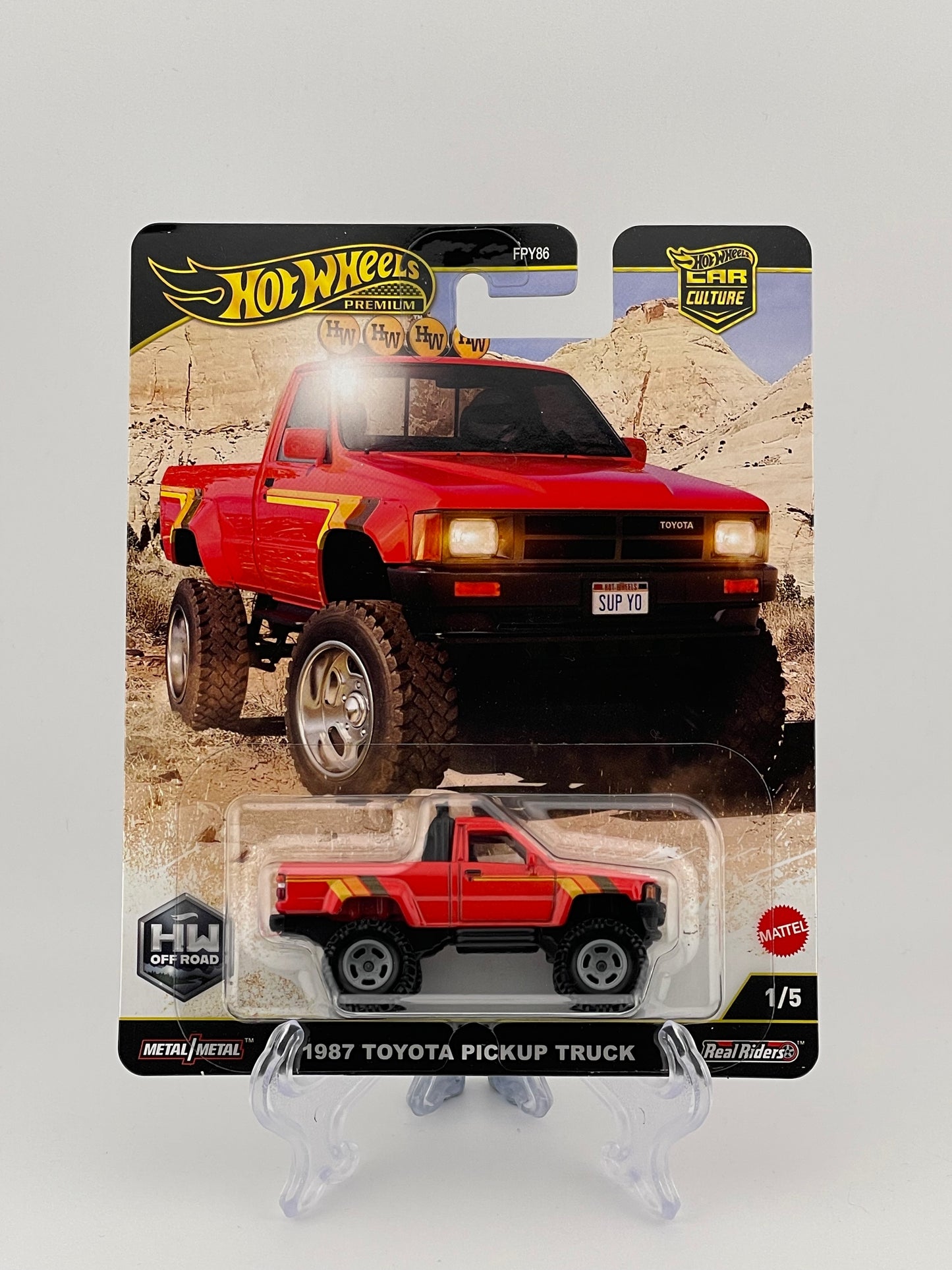 Hot Wheels Premium Car Culture HW Off Road 1/5 1987 Toyota Pickup Truck