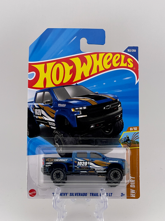 Hot Wheels Mainline '19 Chevy Silverado Trail Boss LT HW Dirt 8/10