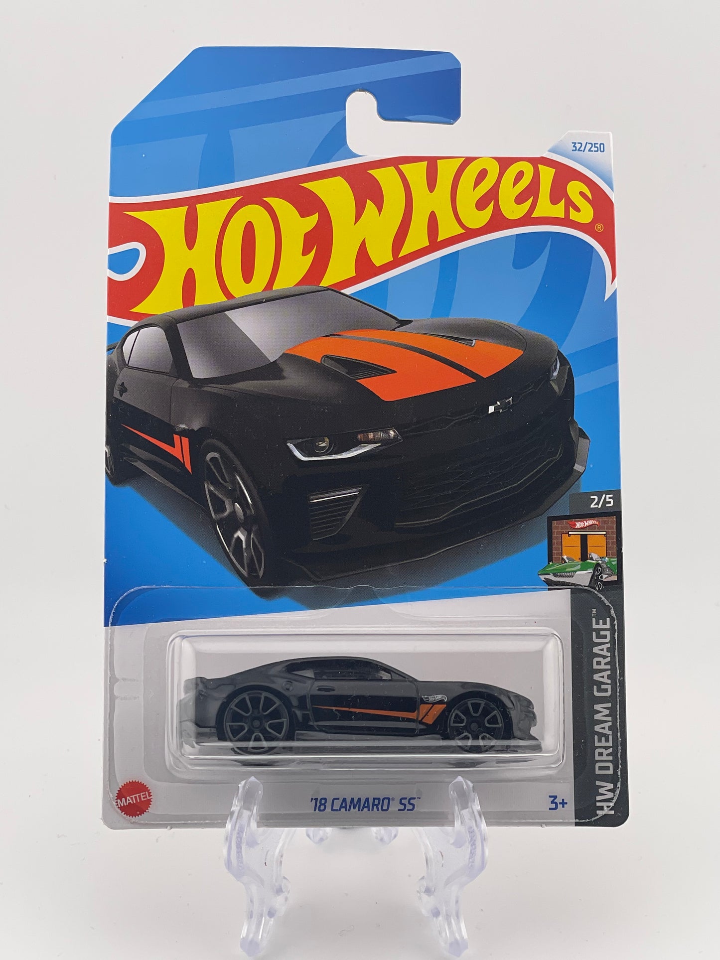 Hot Wheels Mainline '18 Camaro SS HW Dream Garage 2/5