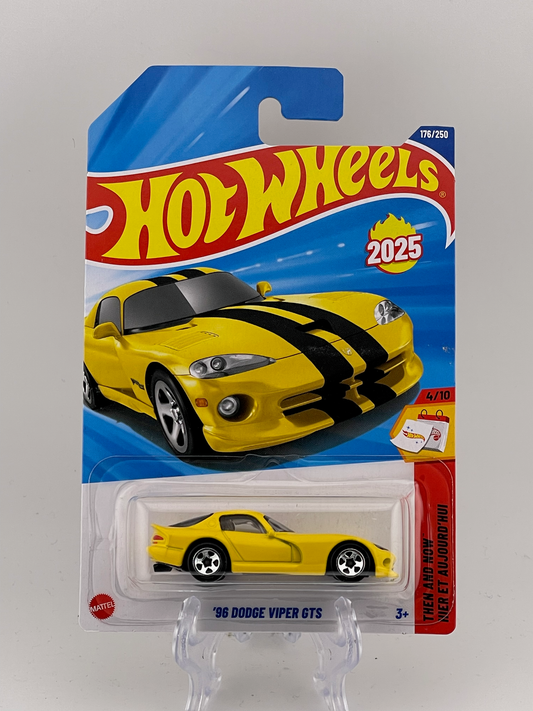 Hot Wheels Mainline '96 Dodge Viper GTS Then And Now 4/10