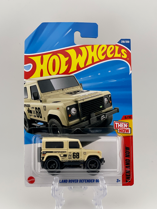 Hot Wheels Mainline Land Rover Defender 90 Then & Now 5/10