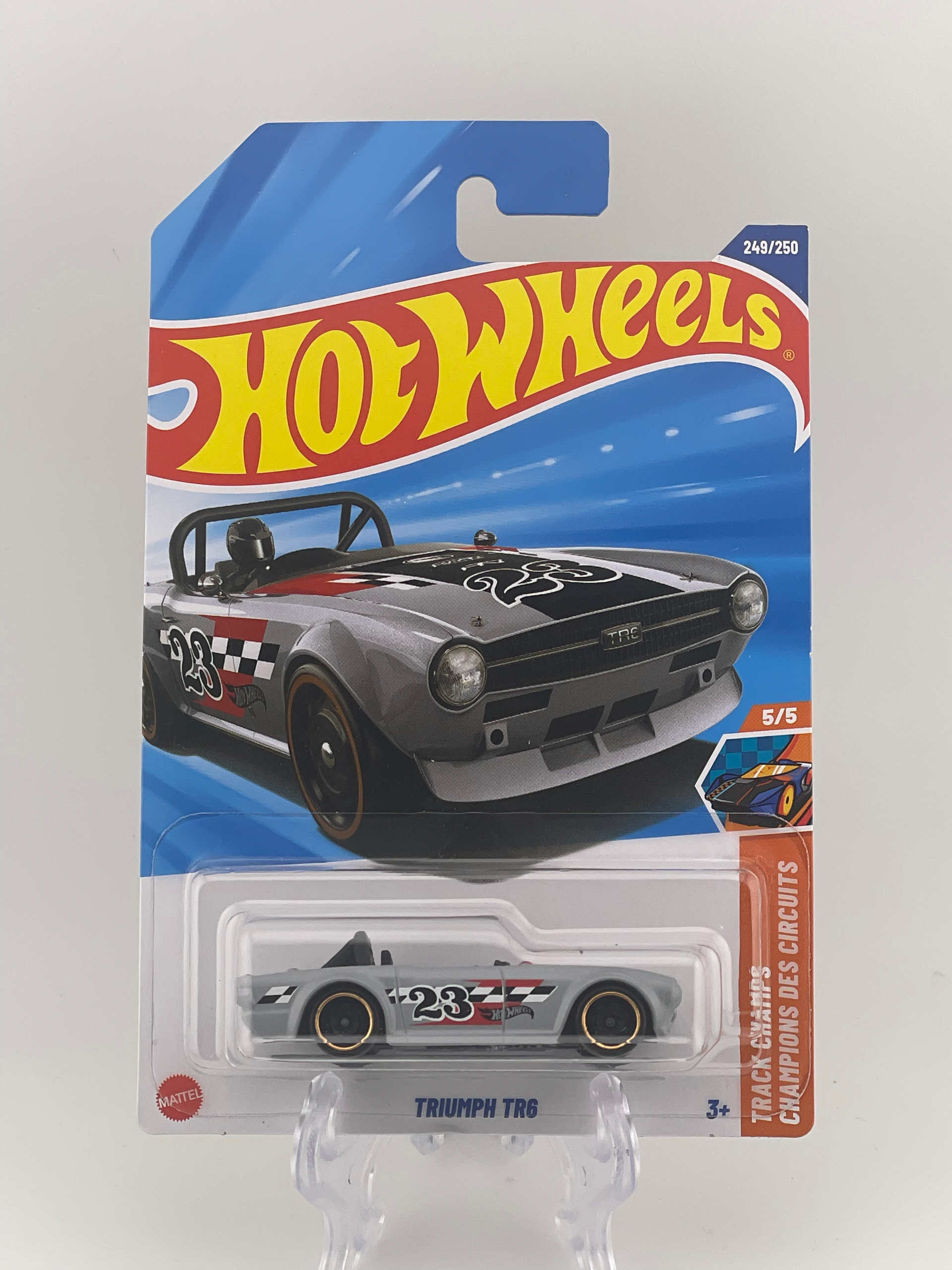 Hot Wheels Mainline Treasure Hunt *TH* Triumph TR6 Track Champs 5