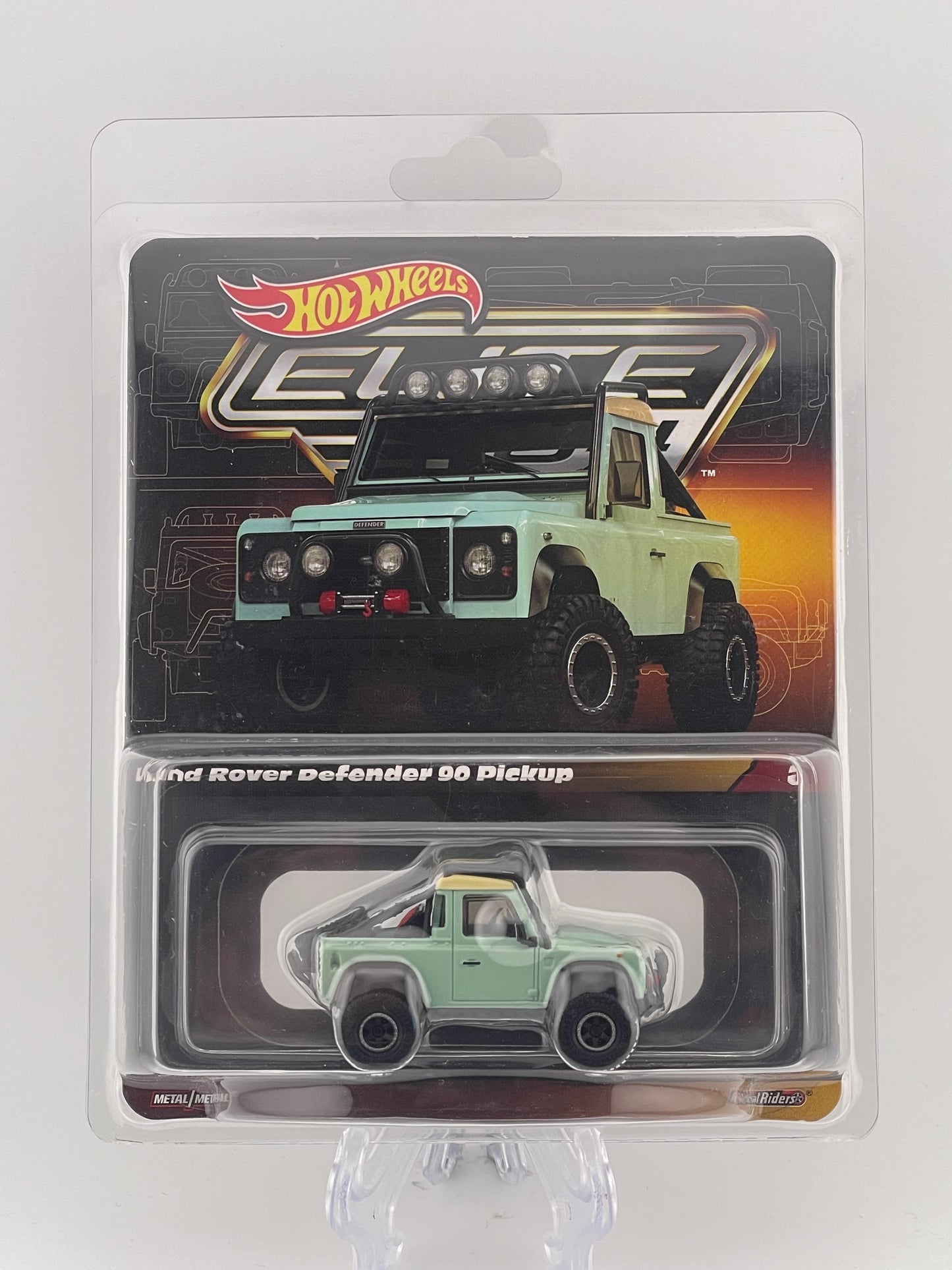 Hot Wheels Elite 64 #5 Land Rover Defender 90 Pickup