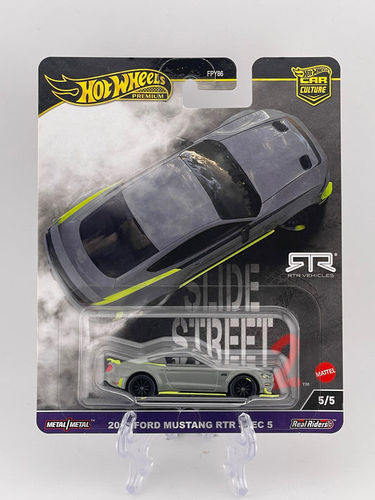 Hot Wheels Premium Car Culture Slide Street 2 5/5 2018 Ford Mustang RTR Spec 5