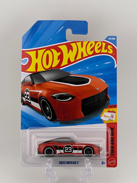 Hot Wheels Mainline 2023 Nissan Z Then And Now 5/10