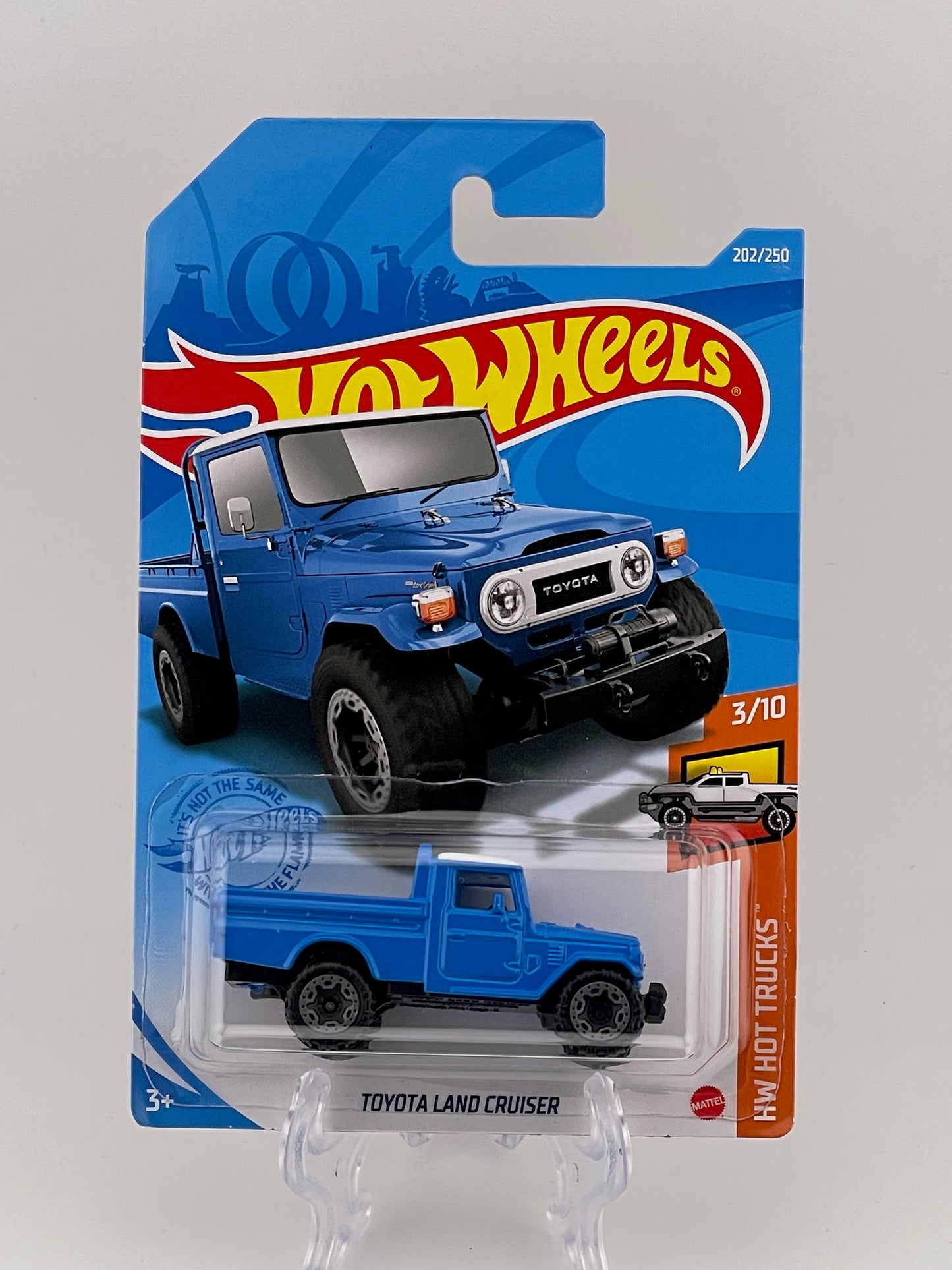 Hot Wheels Mainline Toyota Land Cruiser HW Hot Trucks 3/10