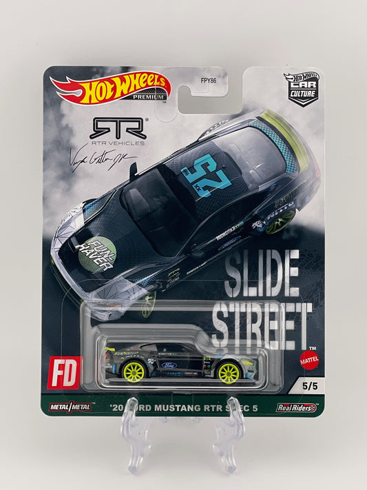 Hot Wheels Premium Car Culture Slide Street 5/5 '20 Ford Mustang RTR Spec 5