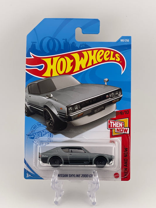 Hot Wheels Mainline Nissan Skyline 2000 GT-R Then And Now 9/10